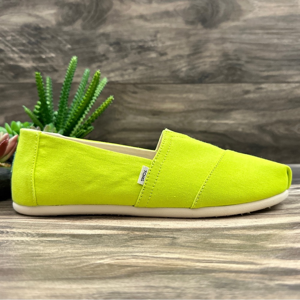 NIB Toms Alpargata Vivid Canvas Slip On Flats Loafers Neon Yellow 8.5 39 - Picture 7 of 12